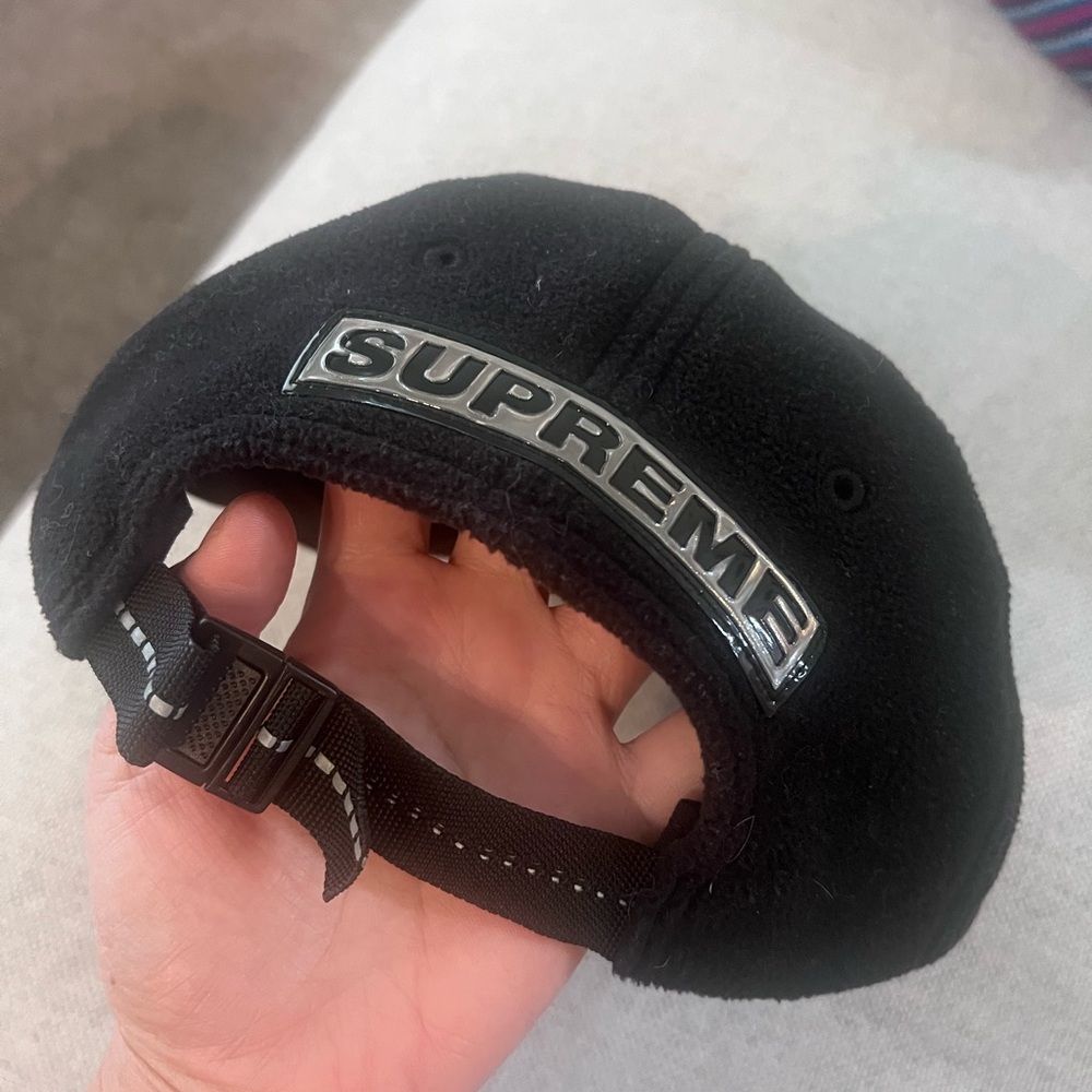 Supreme Black Fleece Hat
